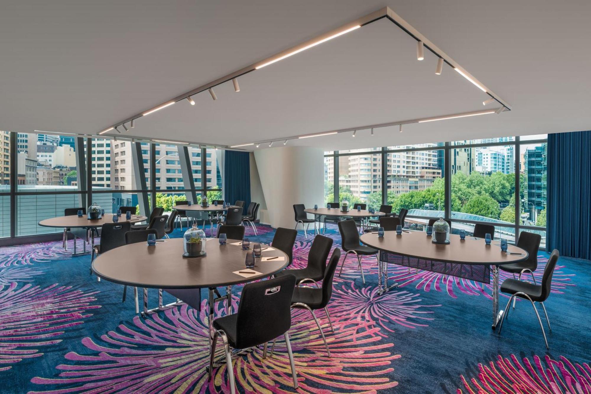 W Sydney Hotel Exterior photo Meeting room
